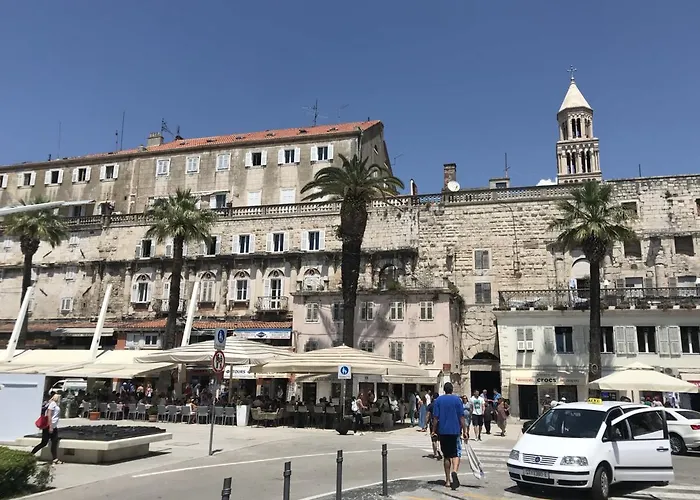 Riva Palace Pensionat 4*