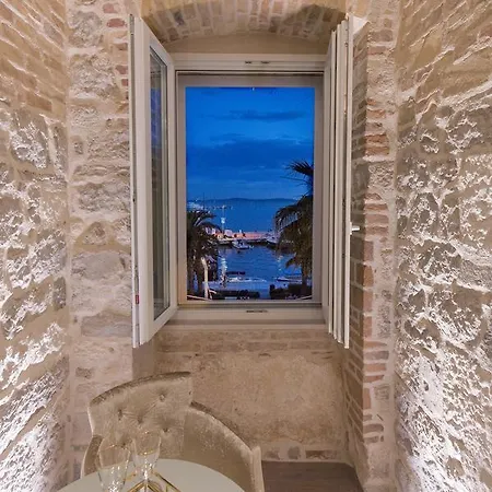 Pensión Riva Palace 4*