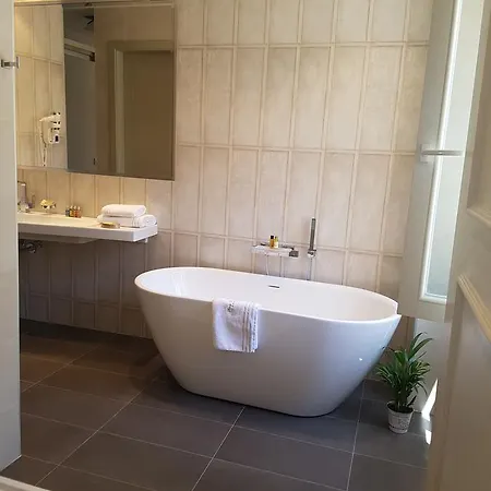 Riva Palace 4* سبليت