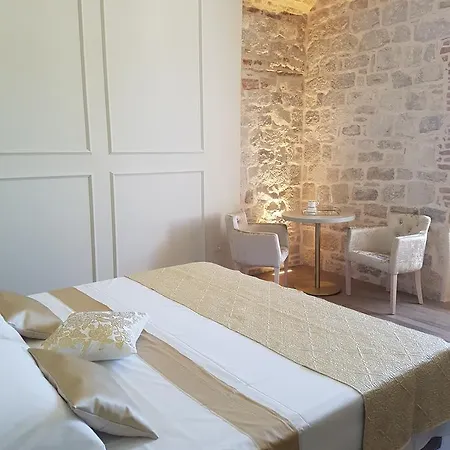 بيت ضيافة Riva Palace