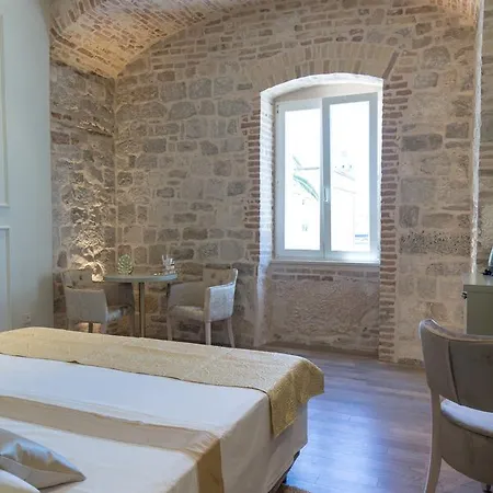 بيت ضيافة Riva Palace سبليت
