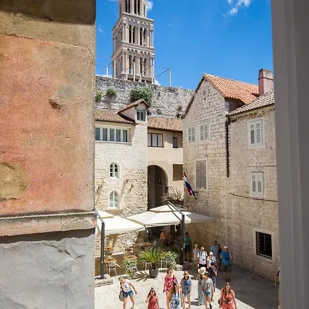 Riva Palace Pensjonat 4*